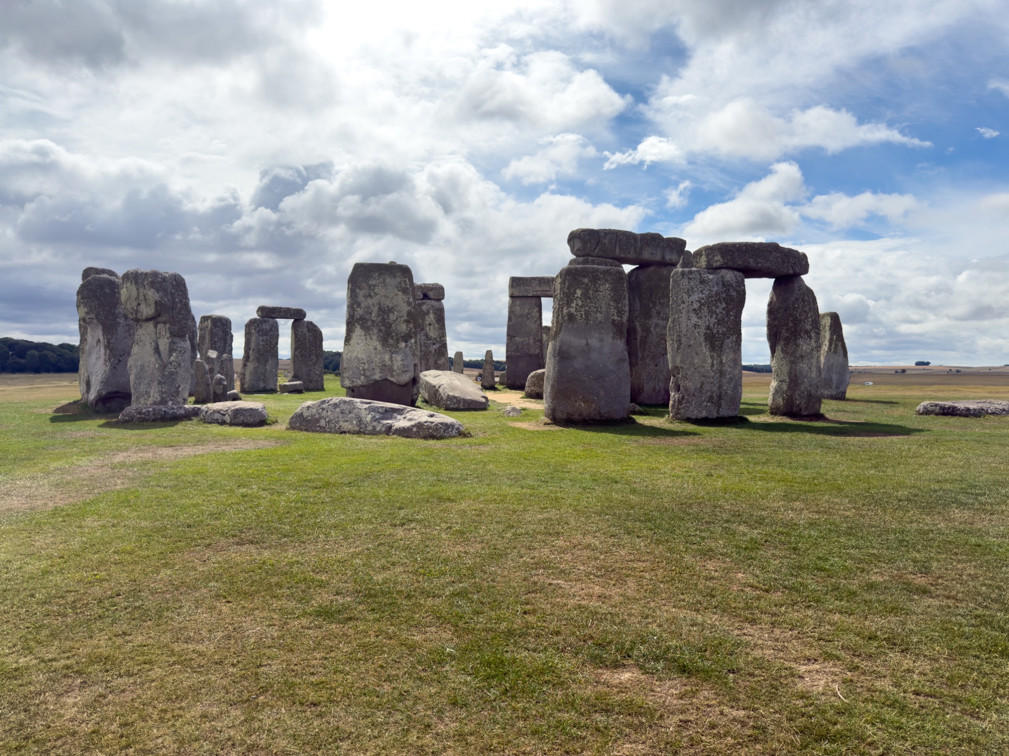 🛳️ Day 17 – Farewell to the Emerald Princess & a Mystical Stop at Stonehenge
